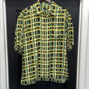 Men's Vibrant Plaid Button-Down Shirt